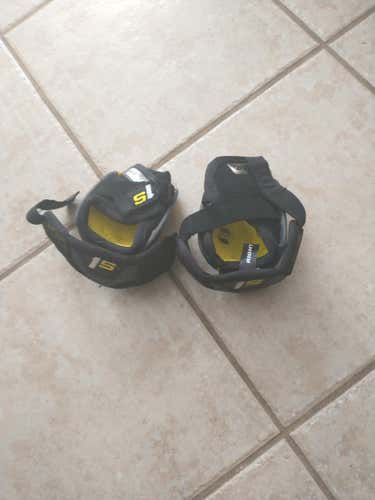 Used Youth Small Bauer Supreme 1S Elbow Pads