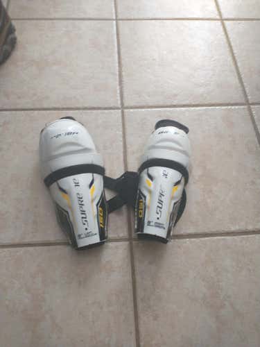 Used Youth Bauer Supreme 150 Shin Pads