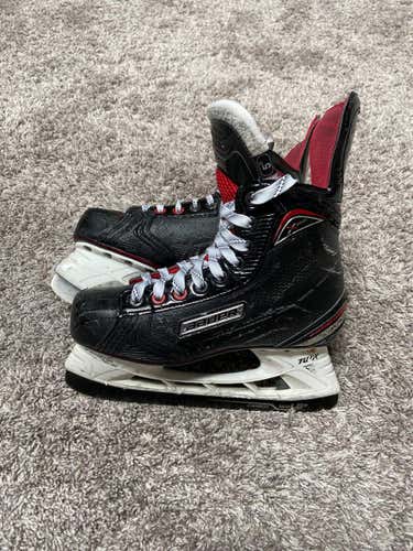 Junior Bauer Vapor X700 Regular Width Size 5 Hockey Skates