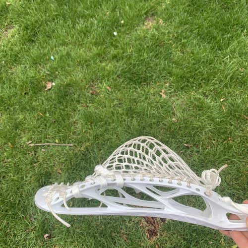 White New Attack & Midfield Strung Clutch Elite X Head