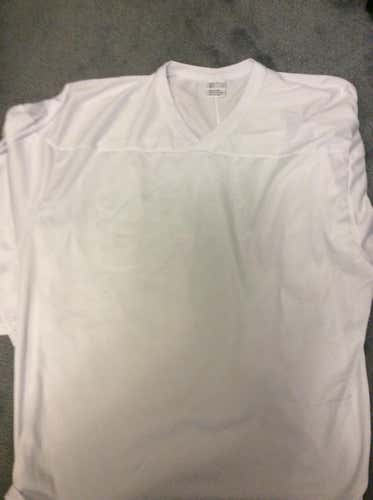 White Men's Used Adult Large CCM Jersey
