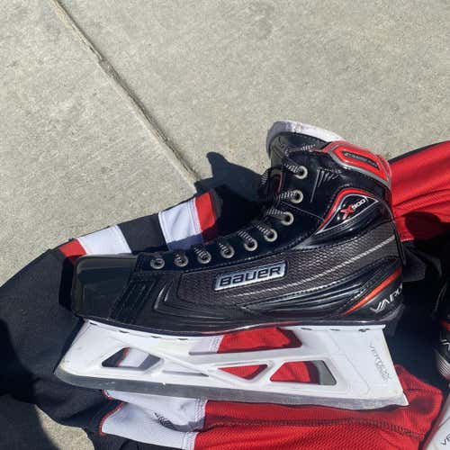 Senior Bauer X900 Regular Width Pro Stock Size 11 Hockey Goalie Skates