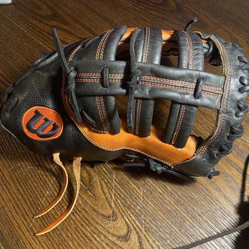 Wilson A2000 2800PS 12" 1st Base Mitt