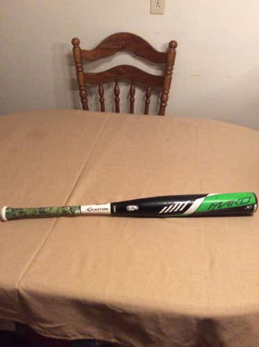 Used Kid Pitch (9YO-13YO) USSSA Certified 2016 Easton Composite 2016 Easton mako Bat (-8) 23 oz 31"
