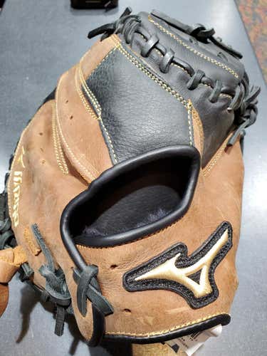 New Mizuno Right Hand Throw Samurai Catcher's Glove 33"