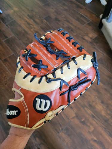 Brown Used High School/College Wilson Right Hand Throw First Base A2K Baseball Glove 12.5"