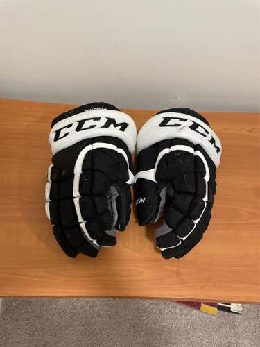 Black Senior CCM HG12 14" Pro Stock Gloves