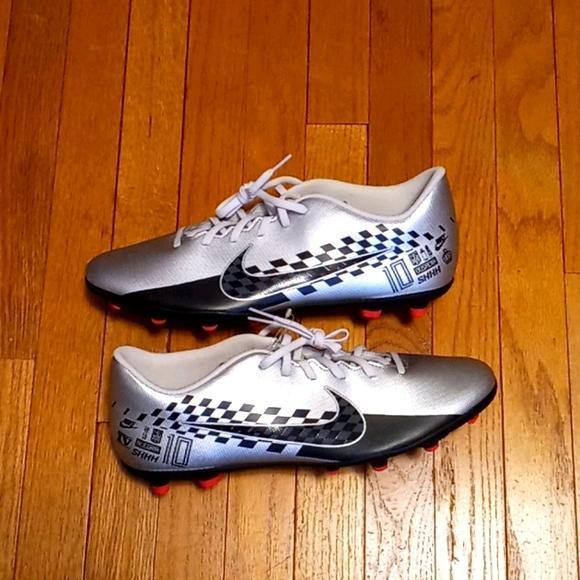 neymar silver cleats