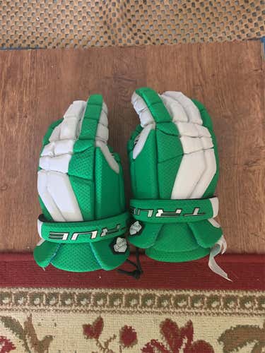 Brand New Green True Source Gloves