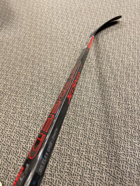 Senior Left Hand Jetspeed FT3 Pro P90TM 85 Hockey Stick