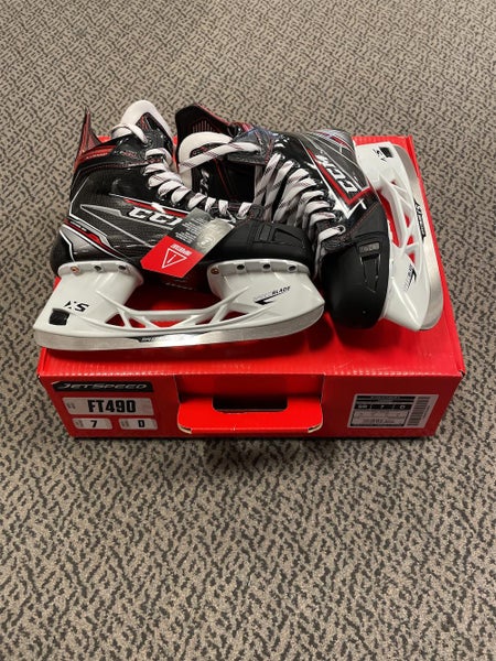 CCM Ft490 Size 7 D Width Skates