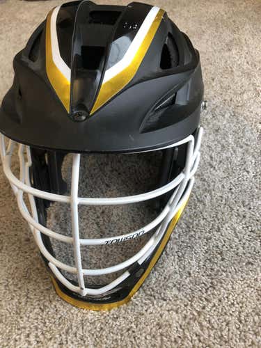 Black Used Adult Player's Cascade S Helmet