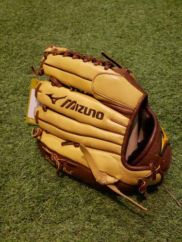 Mizuno Used Right Hand Throw 12.75" Baseball Glove