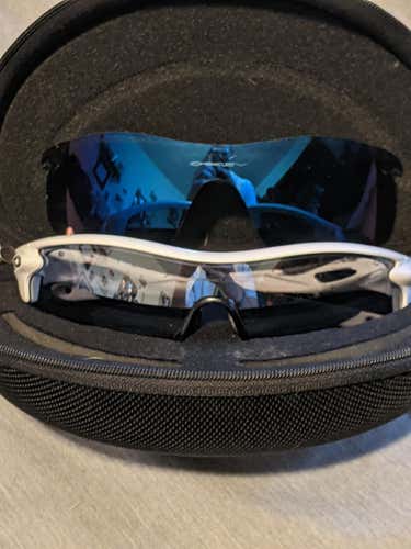 Used Adult Oakley Radarlock Sunglasses w/ Blue Sapphire extra lense