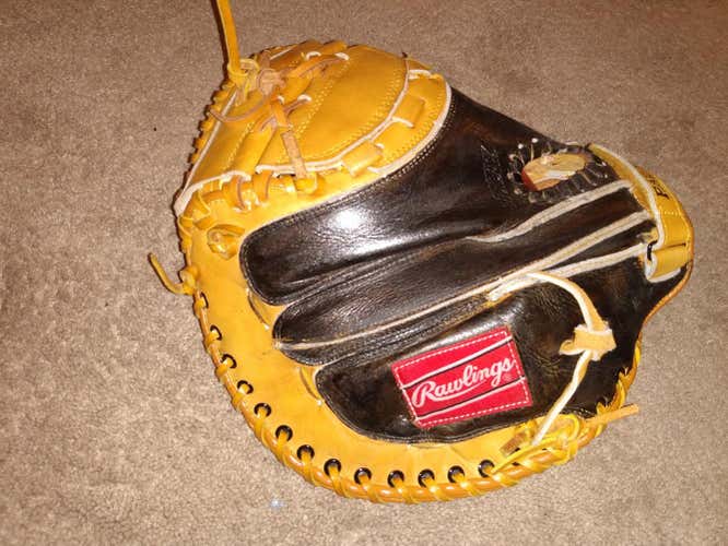 Black Used High School/College Rawlings Right Hand Throw Catcher's RCM 7 Baseball Glove 33.5"