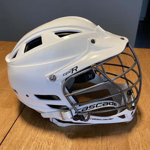 White Used Cascade CPV-R Helmet Size XS