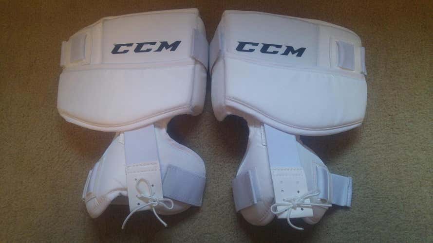 New CCM Senior Hockey Goalie Knee Thigh Guards