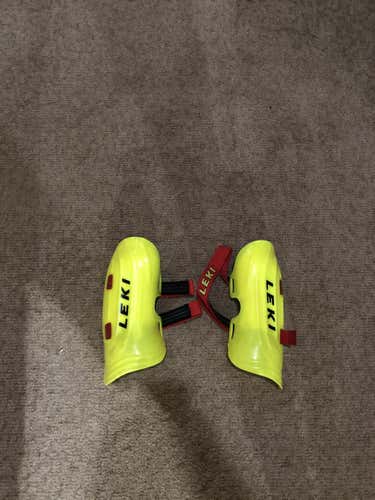 New Small Leki Shin Guard