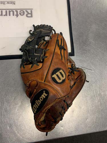Brown High School/College Infield A2000 11.25" Baseball Glove