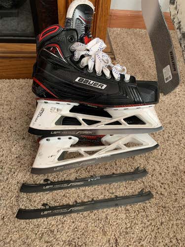 Senior Bauer Vapor 1X Regular Width Size 8 Hockey Goalie Skates