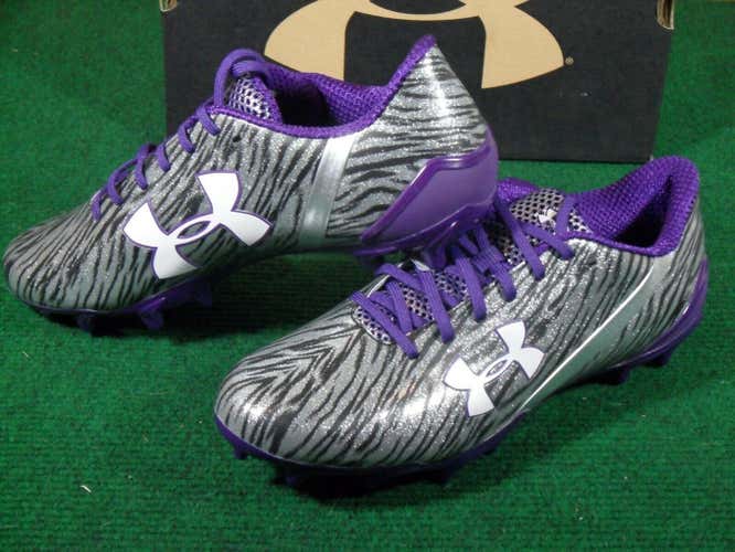 New NIB Mens Under Armour UA Team Spotlight Low TD Football Cleats Silver Purple 10.5