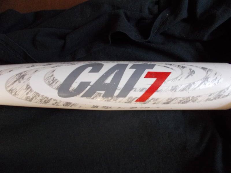 Used High School/College BBCOR Certified Marucci CAT 7 Bat (-3) 28 oz 31"