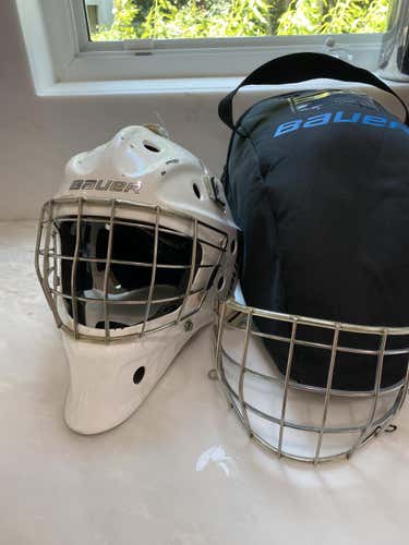 White Used Senior Bauer NME VTX Goalie Mask “fit 2”,  extra cage and bag