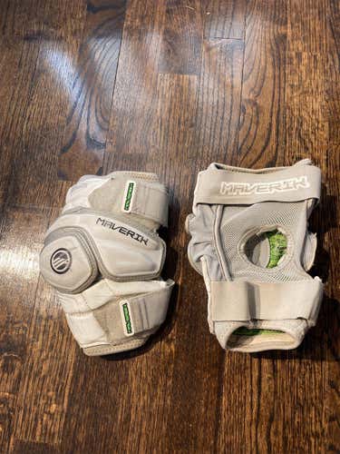 Used Medium Maverik Arm Pads