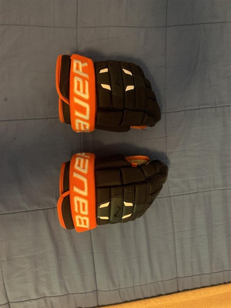 Black and Orange Used Bauer Nexus N2900 13" Gloves