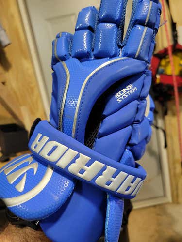 Used Warrior Evo Lacrosse Gloves 13"