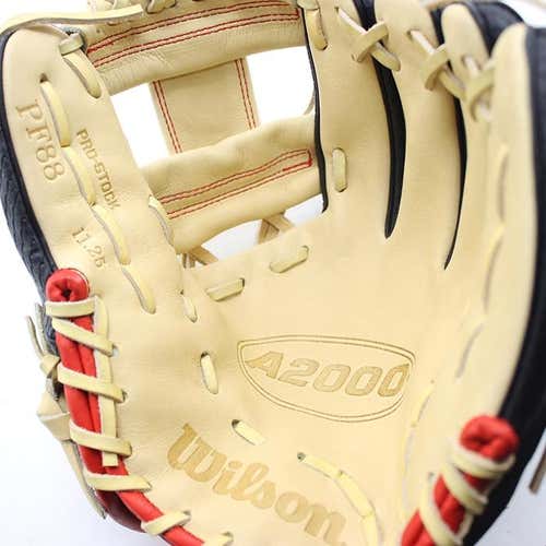New Wilson Right Hand Throw A2000 Baseball Glove 11.25" model: PF88SS