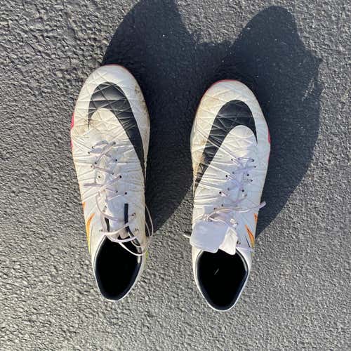 White Unisex Size 11.5 (Women's 12.5) Nike Hypervenoms Cleats