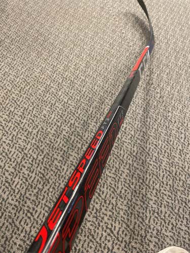 Intermediate Right Handed Jetspeed FT3 Pro P28 55 Pattern Hockey Stick