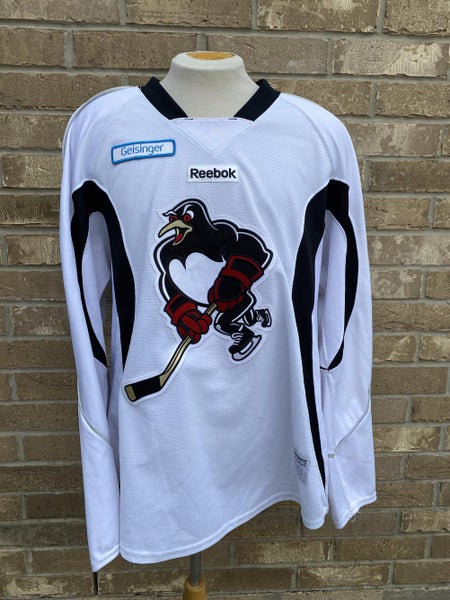 CCM Edge WBS PENGUINS Pro Stock Practice Jersey Maroon 8826