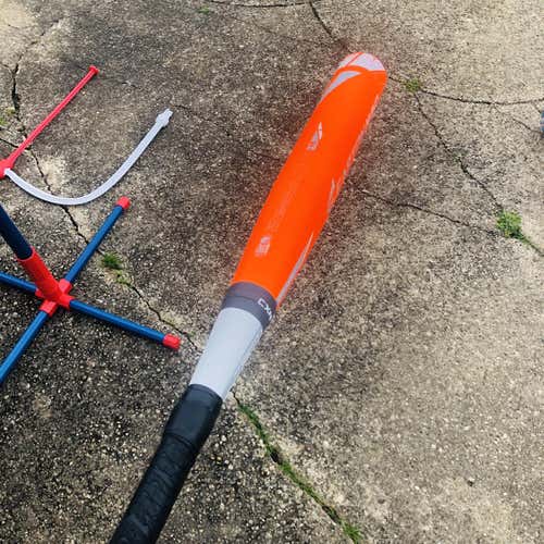 Kid Pitch (9YO-13YO) USSSA Certified Composite Mako (-11) 18 oz 29" Bat