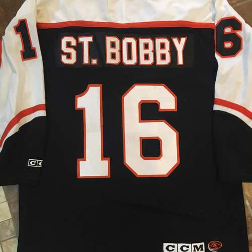 Philadelphia Flyers Bobby Clarke Large CCM  Jersey