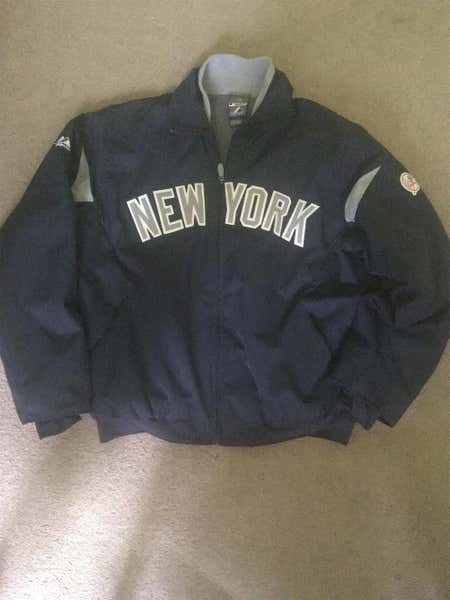 Majestic New York Yankee Official Warm Up Jacket Men's Small