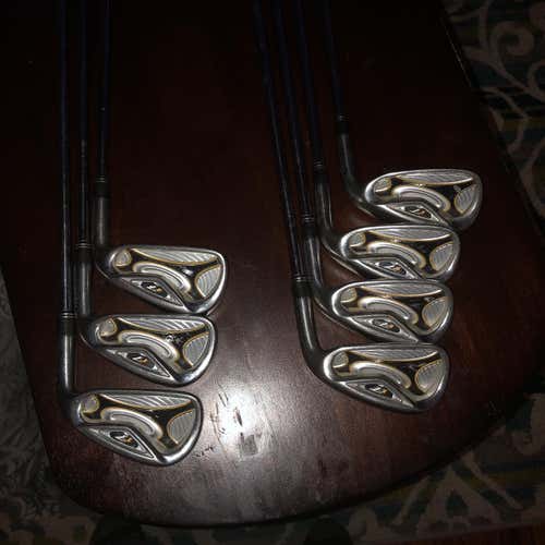 Men's Right Handed R7 Stiff Flex Steel Shaft Iron Set