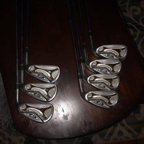 Men's Right Handed R7 Stiff Flex Steel Shaft Iron Set