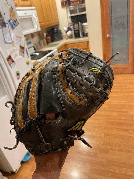 Adult Catcher's Baseball Glove