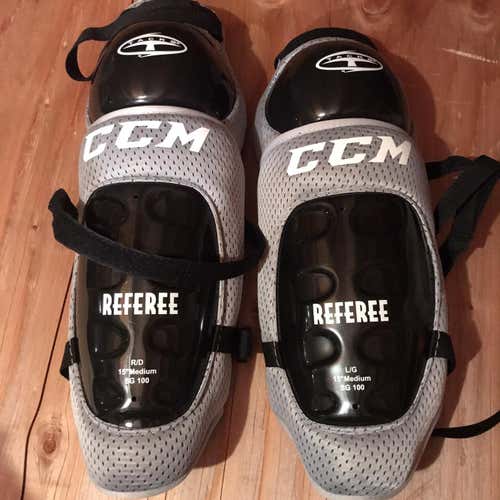 CCM Pro Stock Shin Pads Senior 15”