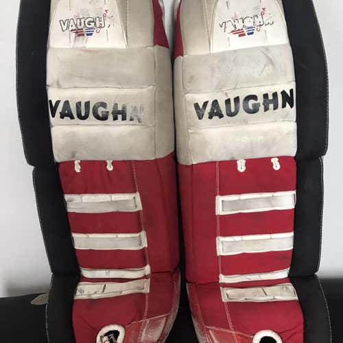 Vintage Senior 34" Vaughn Goalie Leg Pads Vpg950