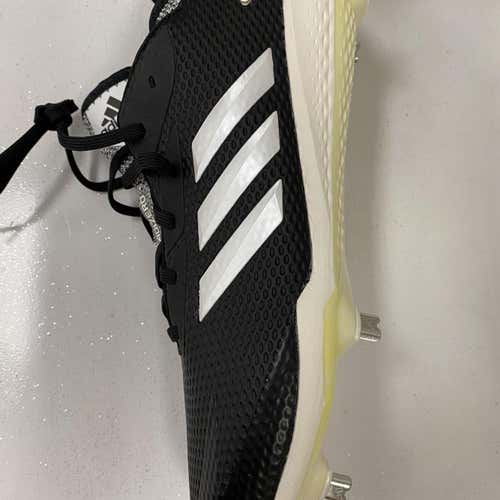 Black Men's Metal Low Cut