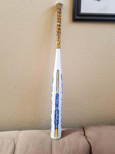 HOT Used Kid Pitch (9YO-13YO) USSSA Certified 2016 Combat Composite Maxum Bat (-5) 27 oz 32"
