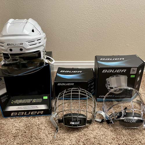 Bauer Re-Akt 200 Helmet with Cage / Bubble / Visor