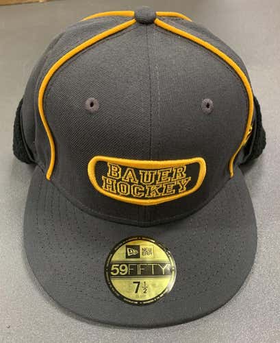 Bauer Hockey New Era 59 Fifty Trapper Style Hat 7.5 New