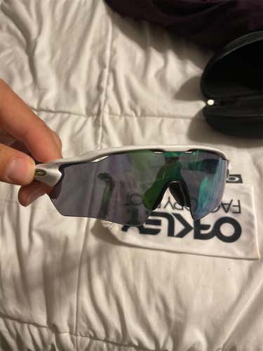 Green Unisex  Oakley Radar EV Sunglasses