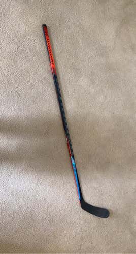 Senior Left Hand Covert QRE10 Mid Pattern  Hockey Stick