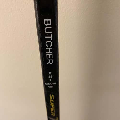 NHL PRO STOCK NJD Will Butcher Senior Left Hand Super Tacks AS3 Pro Mid Pattern