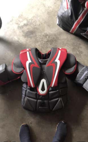 Senior Large Vaughn Pro V Elite  Goalie Chest Protector